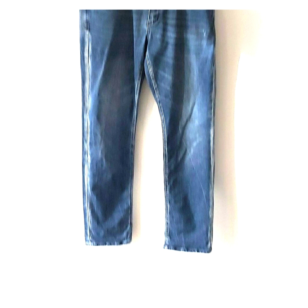 Buffalo Jean's size 33W 32L